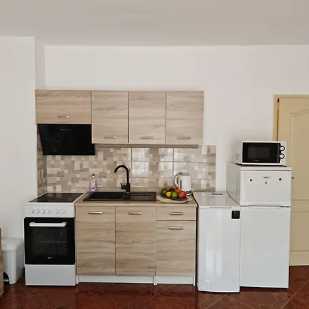 Sun Light Slnecne Pobrezie Σάνι Μπιτς